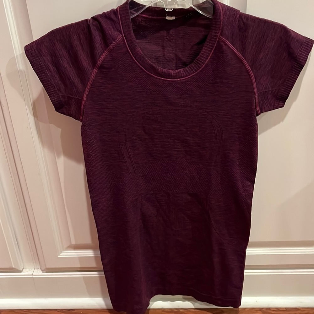 Lululemon Swifty Top - Size 4